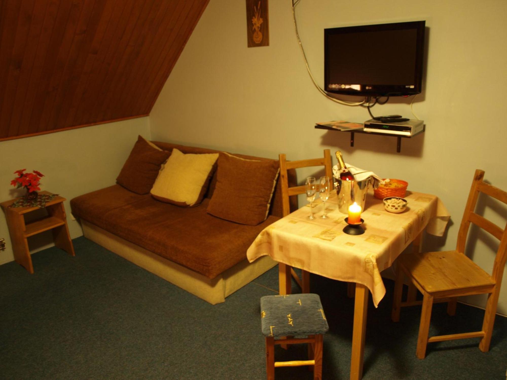 Apartmany Centrum Pavčina Lehota Quarto foto